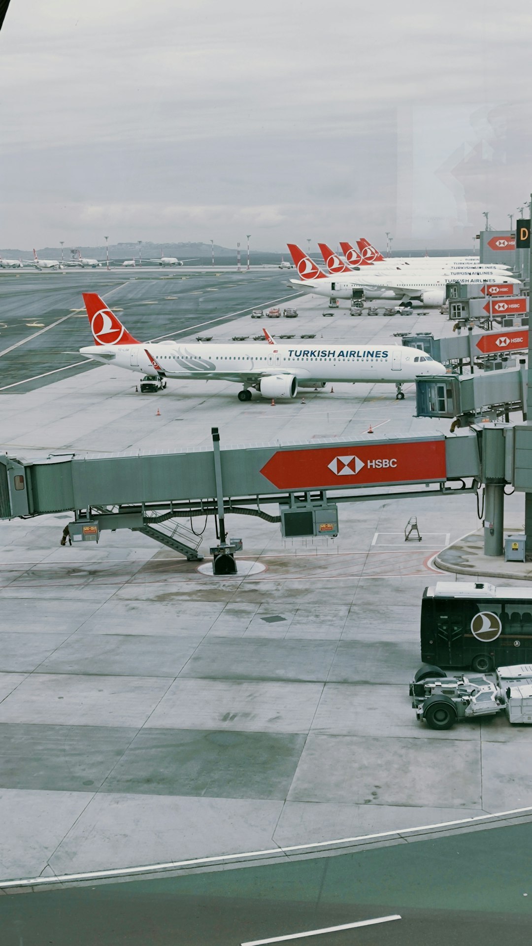 white-and-red-airplane-on-airport-during-daytime-5ymqw-1msne